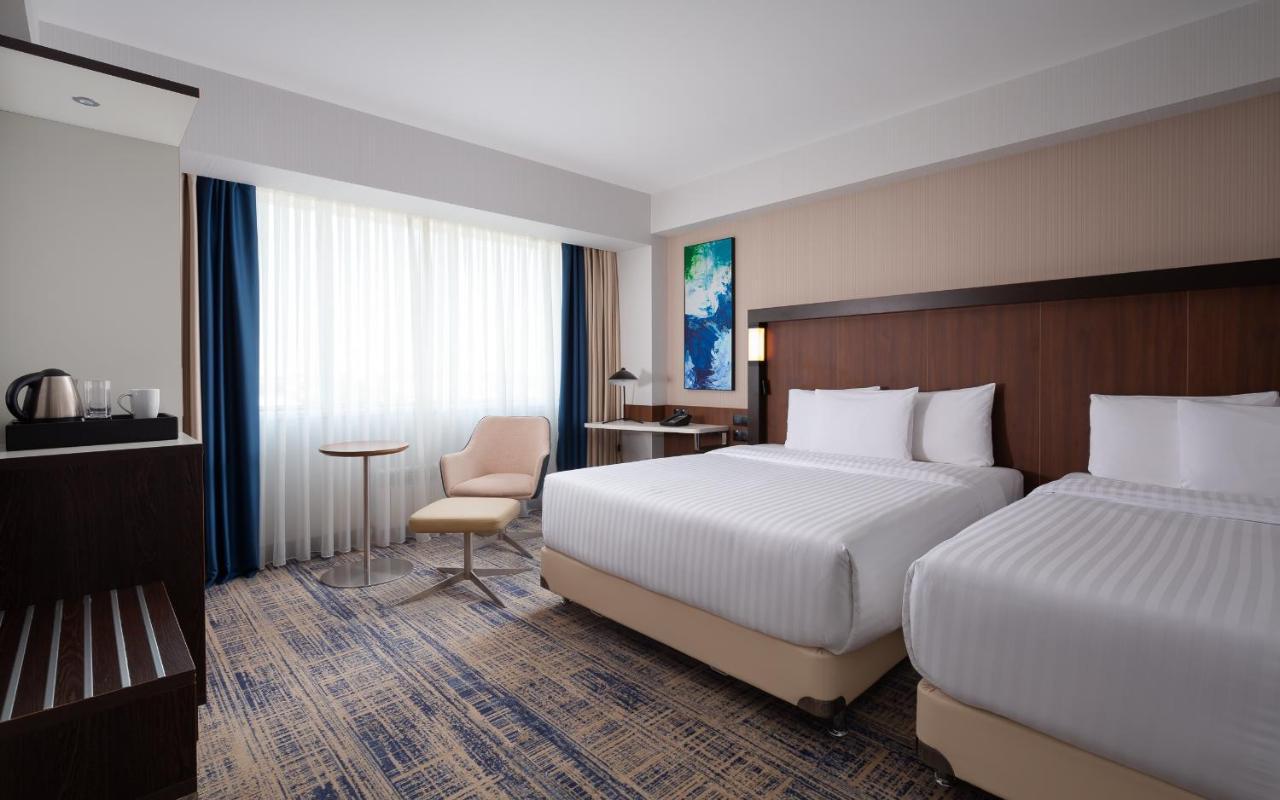 Hotel Courtyard By Marriott Taskent Exterior foto