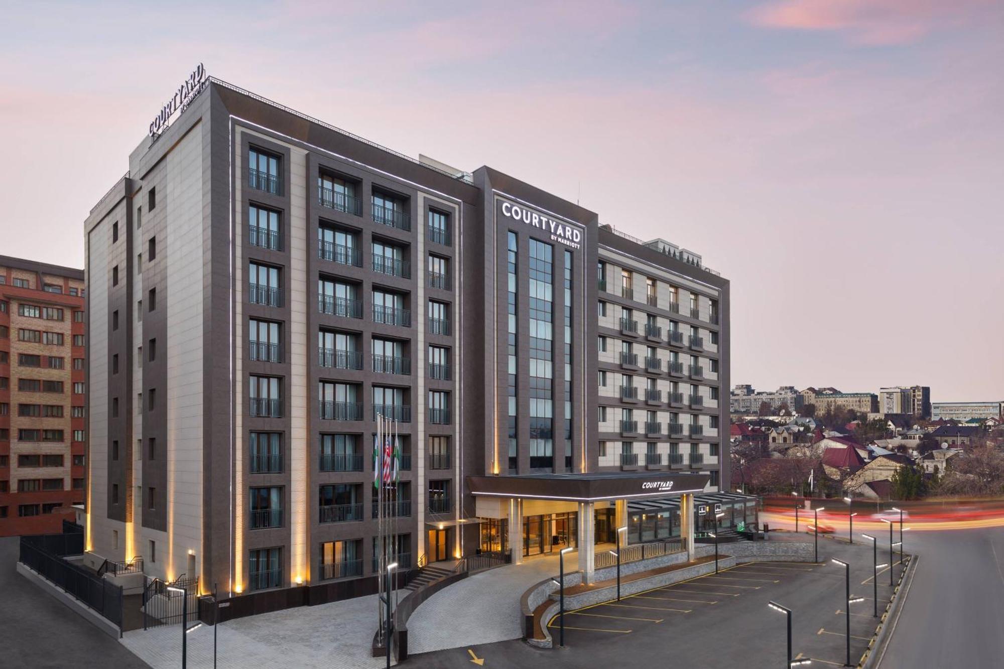 Hotel Courtyard By Marriott Taskent Exterior foto